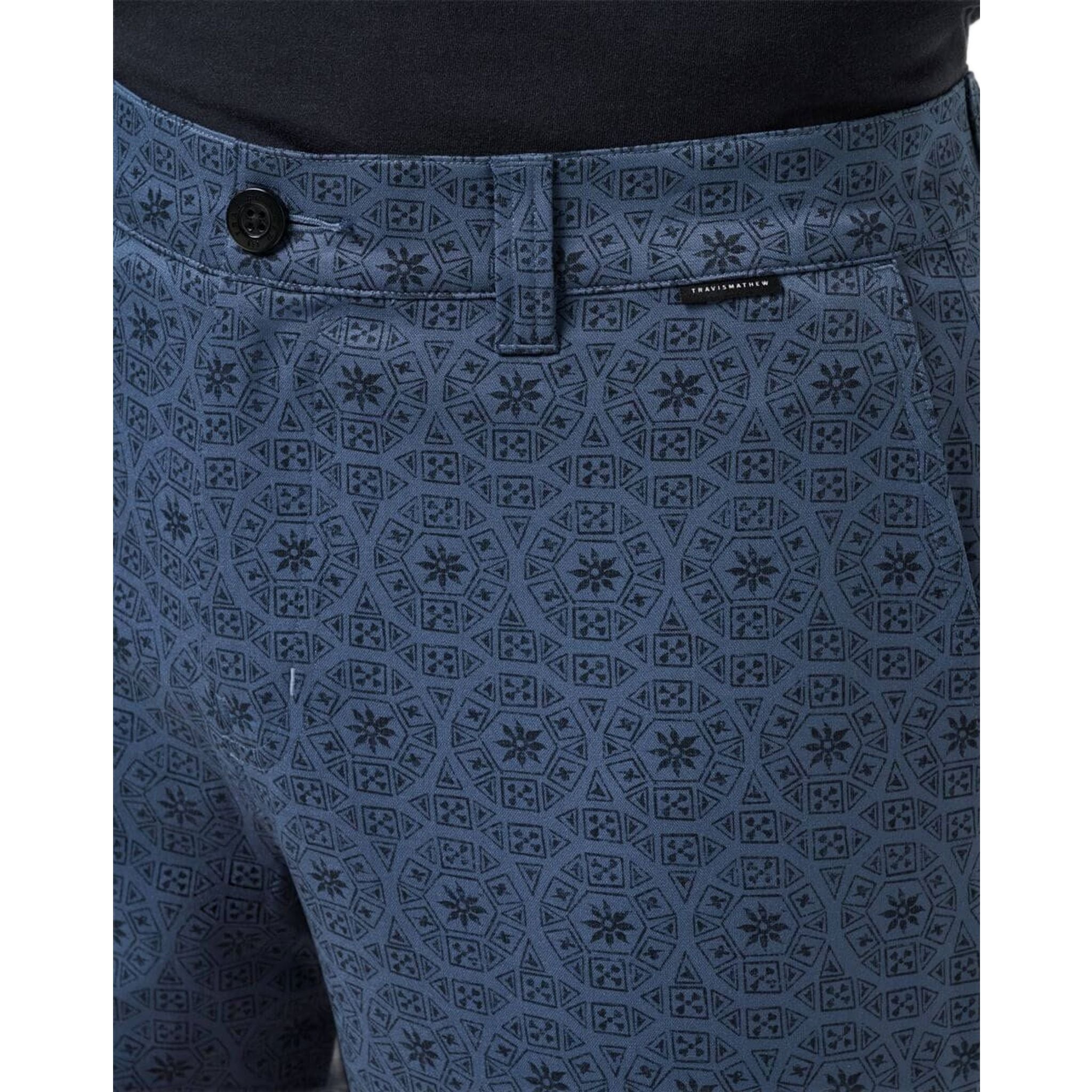 Travis Mathew Beyond The Limits Short Herren