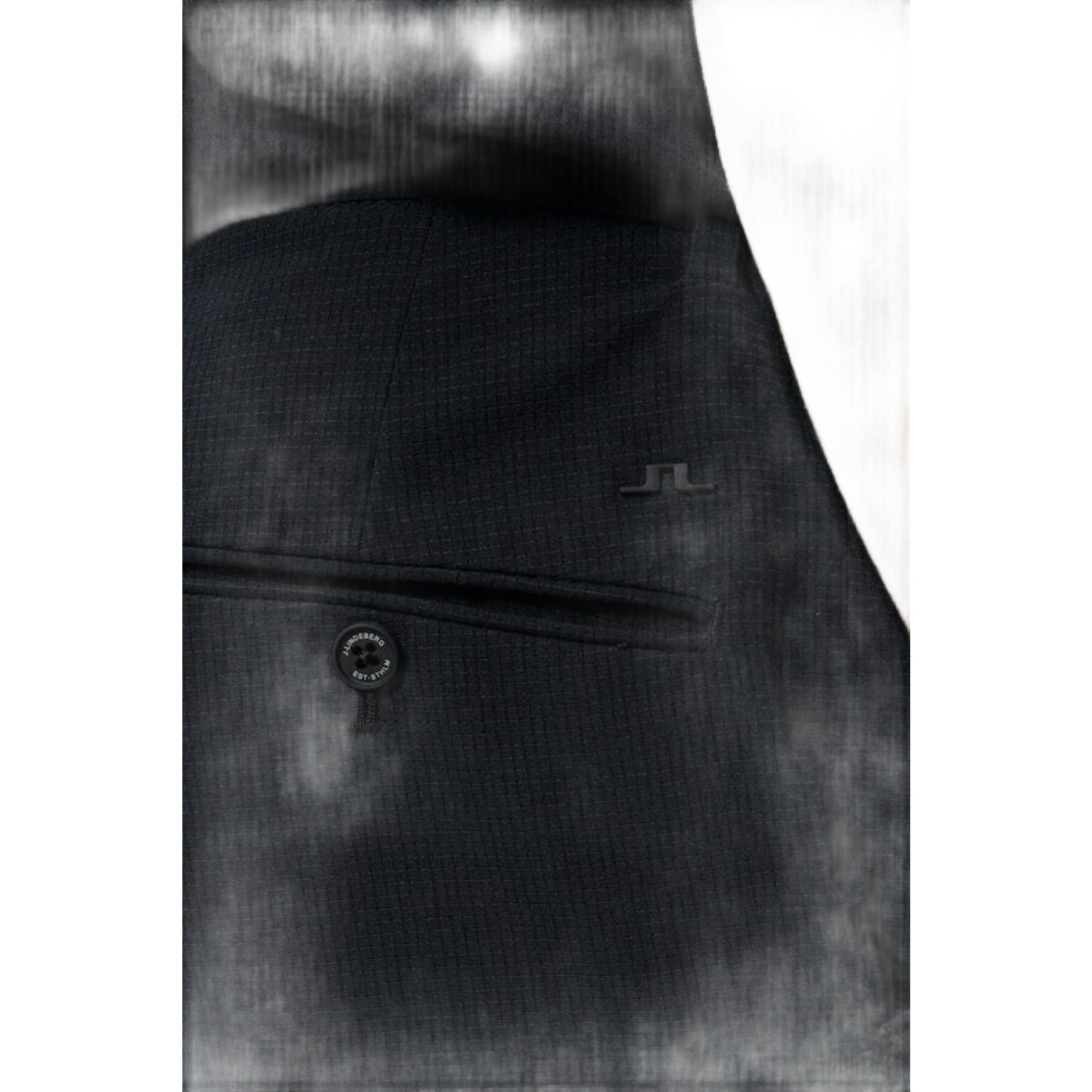 Pánske golfové šortky J. Lindeberg Vent Tight